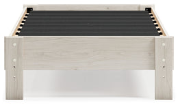 Socalle Panel Platform Bed