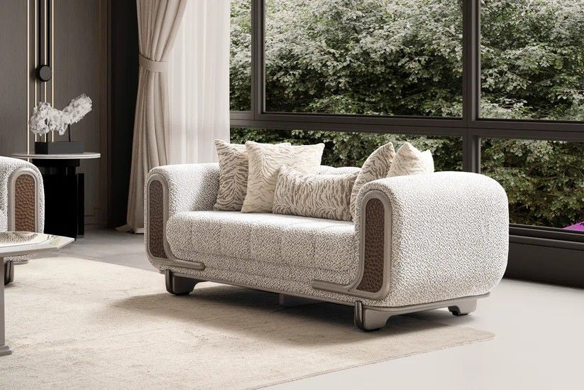 Lora Collection