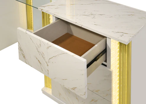 B31 Mika Vanity w/ Stool